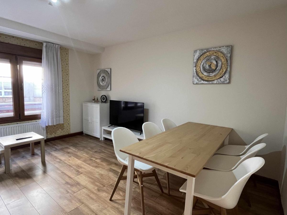 Paxarinos Playa By Flowhome Appartement Gijón